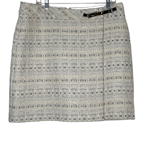 Karl Lagerfeld Dresses & Skirts - Karl Lagerfeld faux wrap skirt with sparkly threading. Size 12 NWT